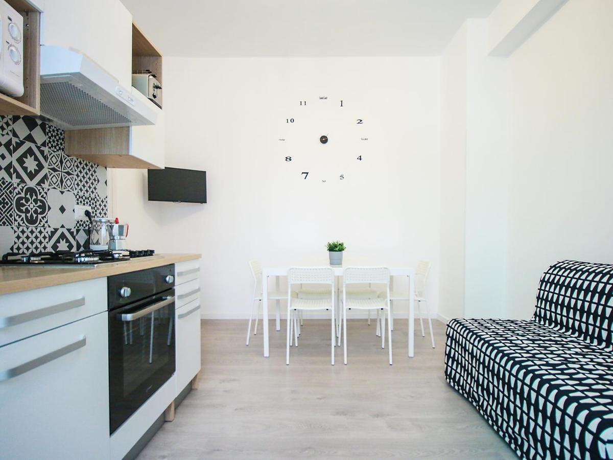 Chilometrozero Luxury Apartment 那不勒斯 外观 照片